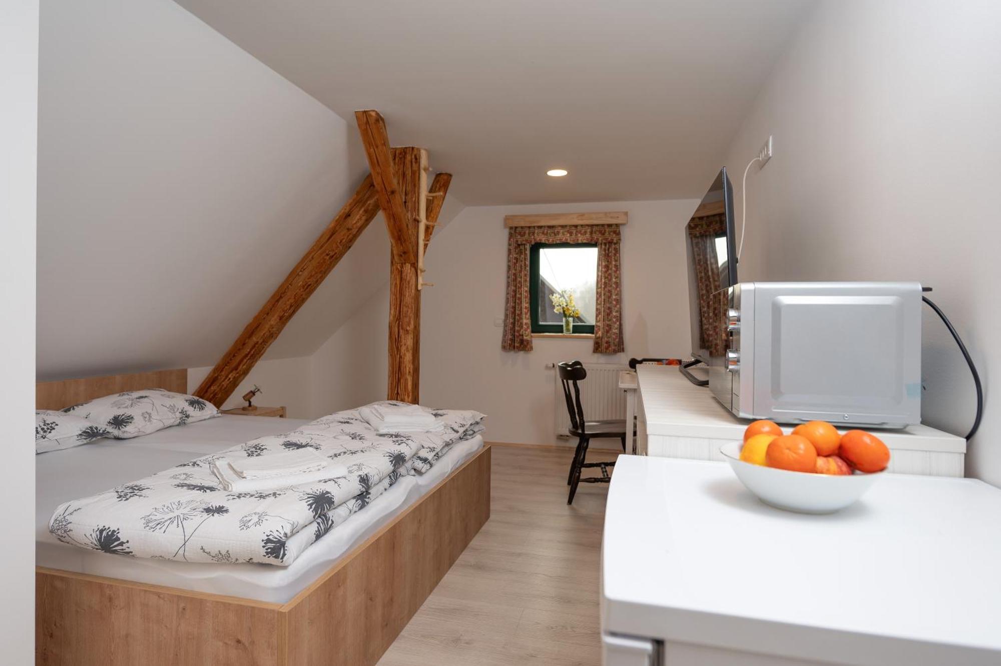 Apartamento Zelena Hisa Pri Bjov Bohinjska Bela Exterior foto