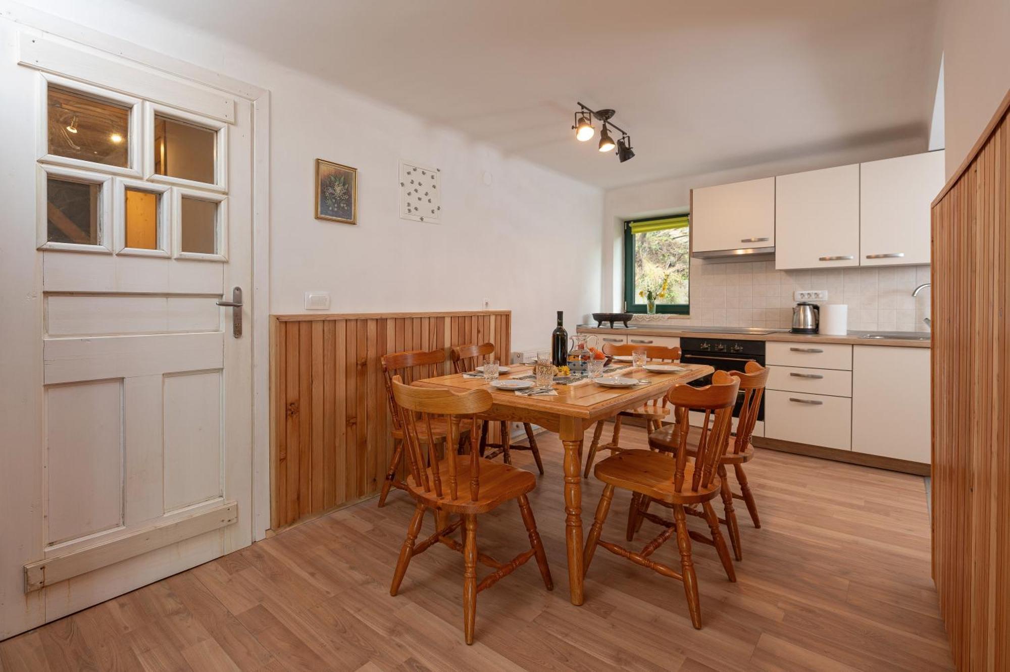 Apartamento Zelena Hisa Pri Bjov Bohinjska Bela Exterior foto
