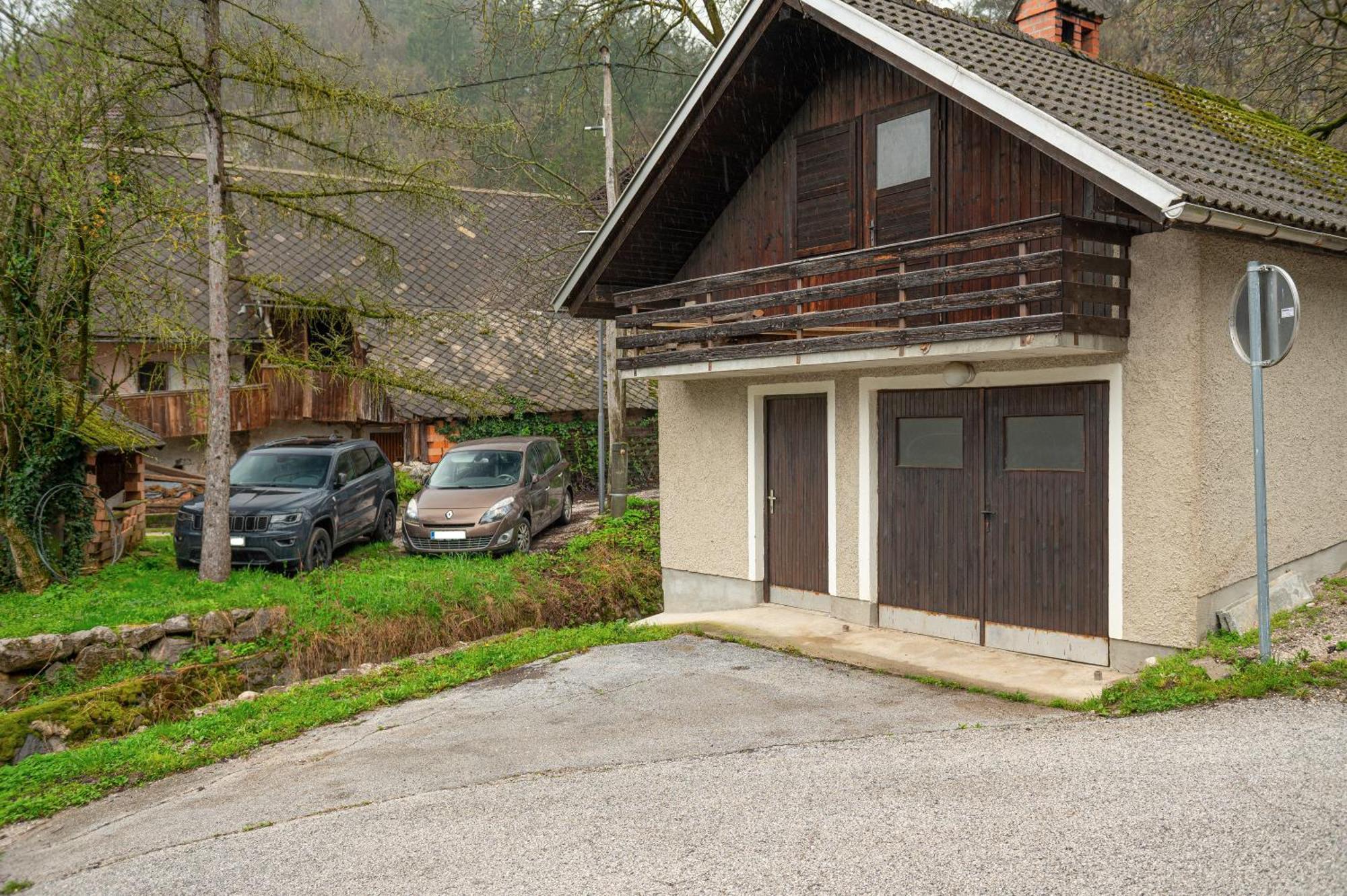 Apartamento Zelena Hisa Pri Bjov Bohinjska Bela Exterior foto